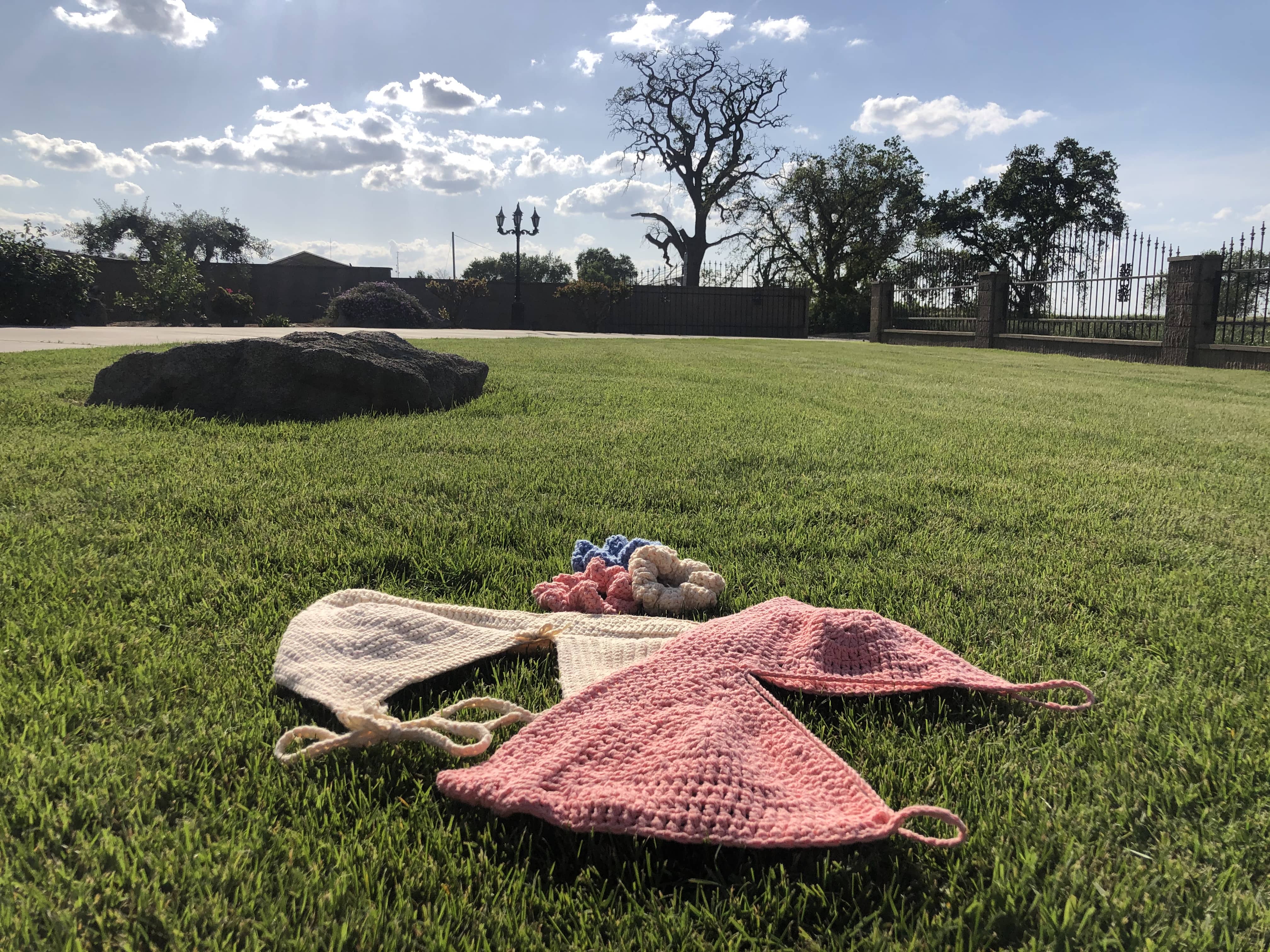 SCRUNCHIE AND TOP SETS